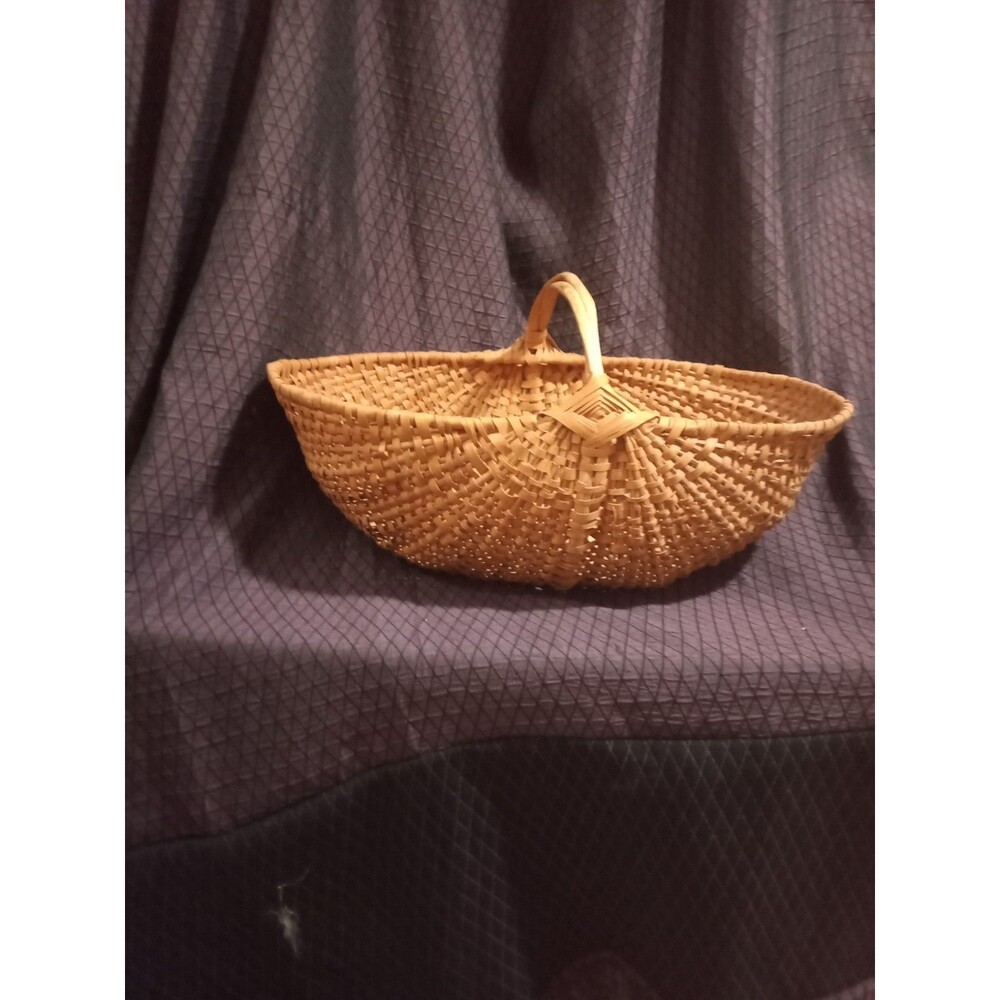 Vintage Hand-Woven Wicker Gathering Basket Tan With Handle Solid